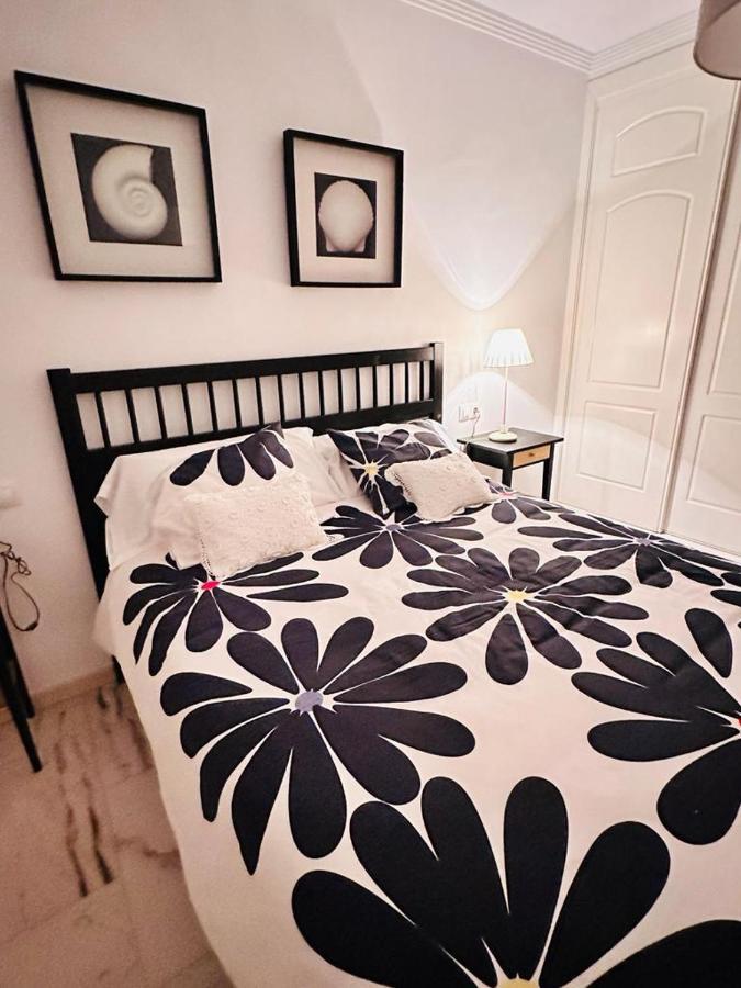 Ibn Sadi 3 Apartman Nerja Kültér fotó